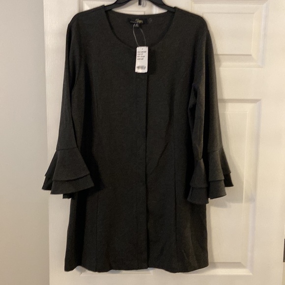 Suzanne Betro length 33” bust 42” Jacket size XL Chic Gray Flared Sleeves 20” - Picture 6 of 12